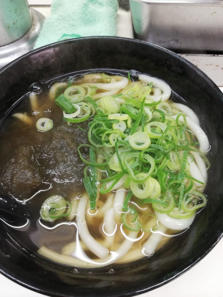 家庭崩壊！逝きます！うどん屋へ