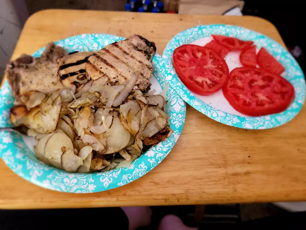 おかずが少ない我が家。 私の母の料理は品数が少ないです。