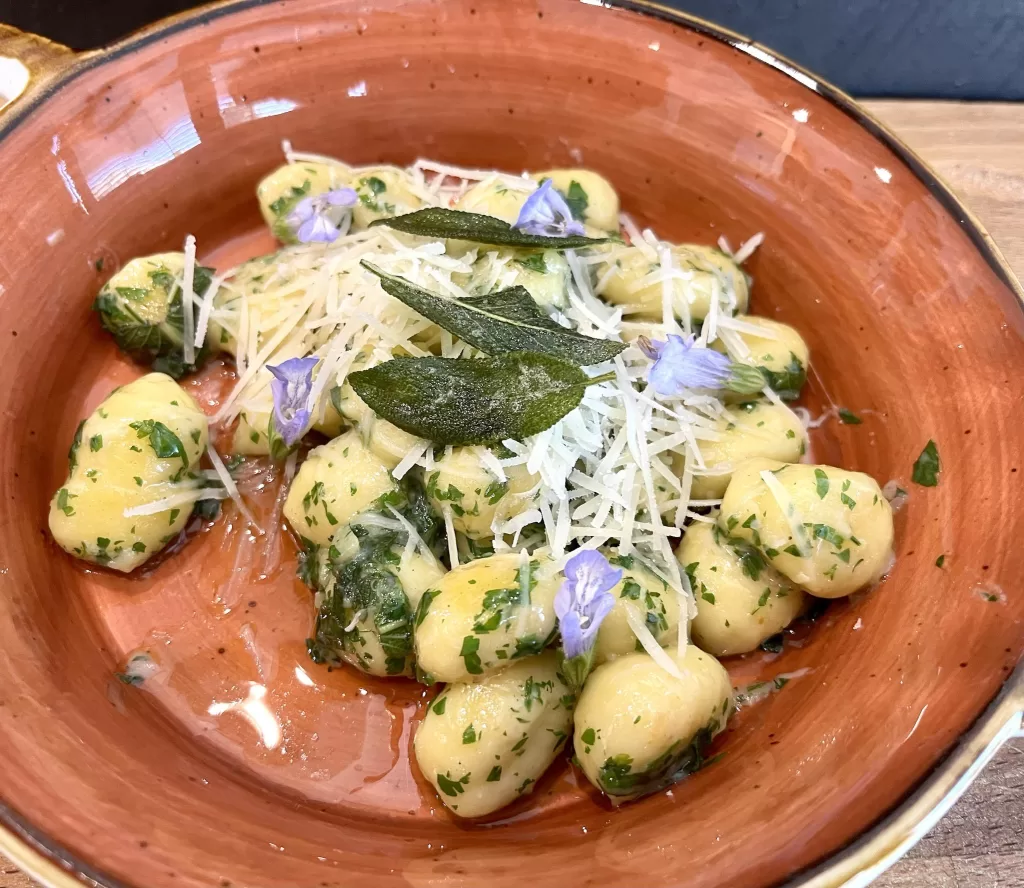 朝から油っこいものを食べるのはダメでしょうか？