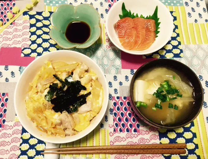 外に出たら何か食べられるだろうと 夫自体そのような考え方のようです。 別に私が作ったご飯は必要無いのかな？