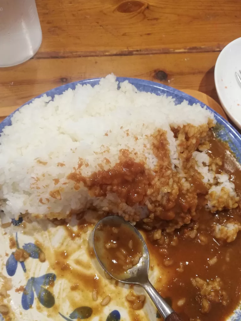 嫁の作るカレーのルーとごはんのバランスがマジでヤバいんだけど！